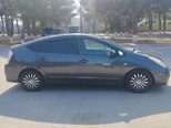 Toyota Prius-5