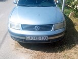 Volkswagen Passat-1