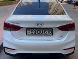 Hyundai Accent-2