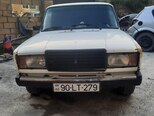 LADA (VAZ) 2107-1