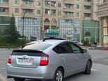 Toyota Prius-3