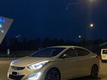 Hyundai Avante-4