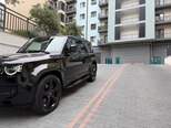 Land Rover Defender-7