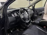 Nissan Tiida-19