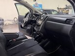 Nissan Tiida-18