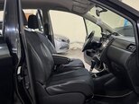 Nissan Tiida-15