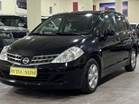 Nissan Tiida-9