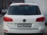Volkswagen Touareg-2