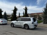 Mitsubishi Pajero-6