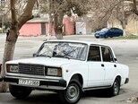 LADA (VAZ) 2107-1