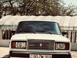 LADA (VAZ) 2107-1