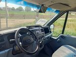 Ford Transit-3