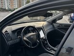 Hyundai Sonata-8