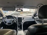 Hyundai Sonata-9