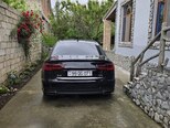 Audi A6-4