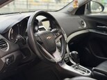 Chevrolet Cruze-9