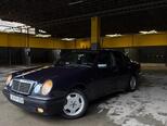 Mercedes E 320 4MATIC-5