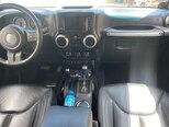Jeep Wrangler-10