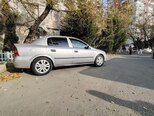 Opel Astra-11