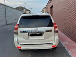 Toyota Land Cruiser Prado-12