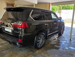 Lexus LX 450d-3