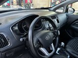 Kia Rio-10