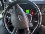 Ford Transit-10