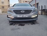 Hyundai Sonata-19