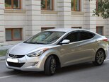 Hyundai Elantra-4