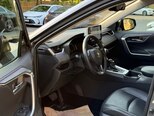 Toyota RAV4-6