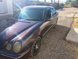 Mercedes E 220-4