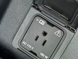 Land Rover Defender-22
