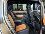 Land Rover Defender-13