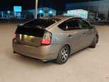 Toyota Prius-4