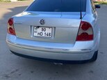 Volkswagen Passat-3