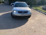 Volkswagen Passat-5
