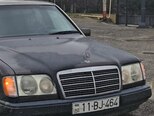 Mercedes E 280-6