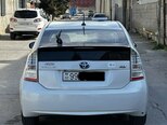 Toyota Prius-7