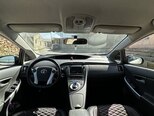 Toyota Prius-9