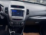 Kia Sorento-8