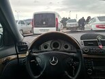 Mercedes E 270-8