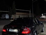Mercedes E 270-7