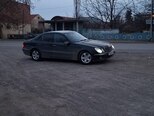 Mercedes E 270-5