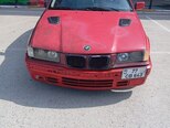 BMW 320-1