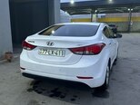 Hyundai Avante-3