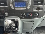 Ford Transit-20