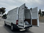Ford Transit-13