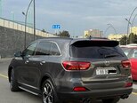 Kia Sorento-9