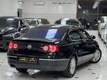 Volkswagen Passat-7