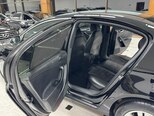 Volkswagen Passat-27